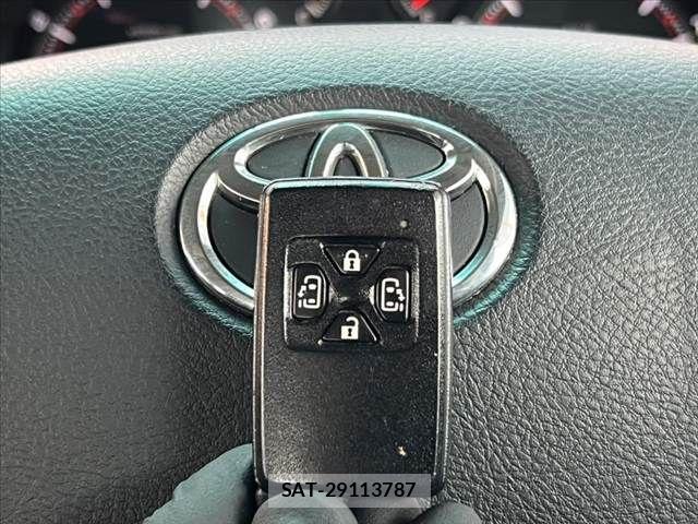 Toyota VELLFIRE 2011-12 7458487-5