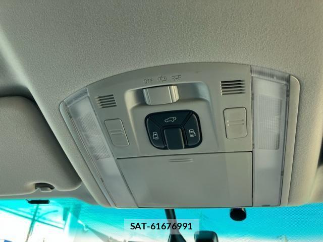 Toyota VELLFIRE 2011-02 7458488-23