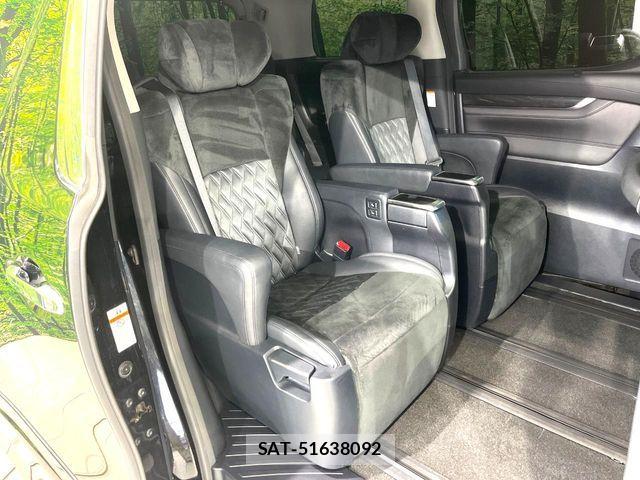 Toyota VELLFIRE 2016-06 7458486-8