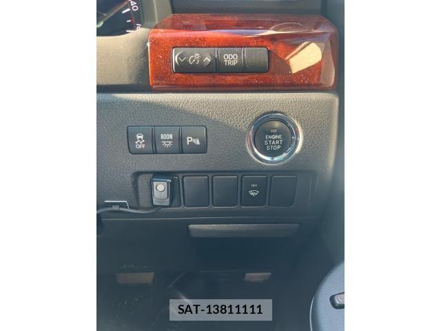 Toyota VELLFIRE 2009-10 7510313-16