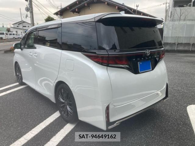 Toyota VELLFIRE 2023-07 7510310-2