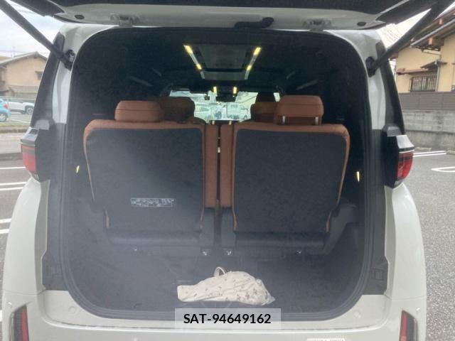 Toyota VELLFIRE 2023-07 7510310-6