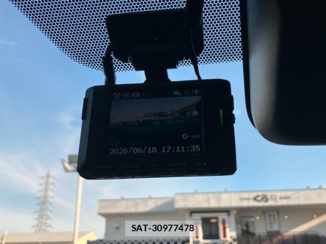 Toyota VELLFIRE 2023-10 7562998-25