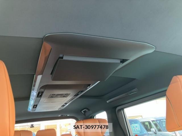 Toyota VELLFIRE 2023-10 7562998-26