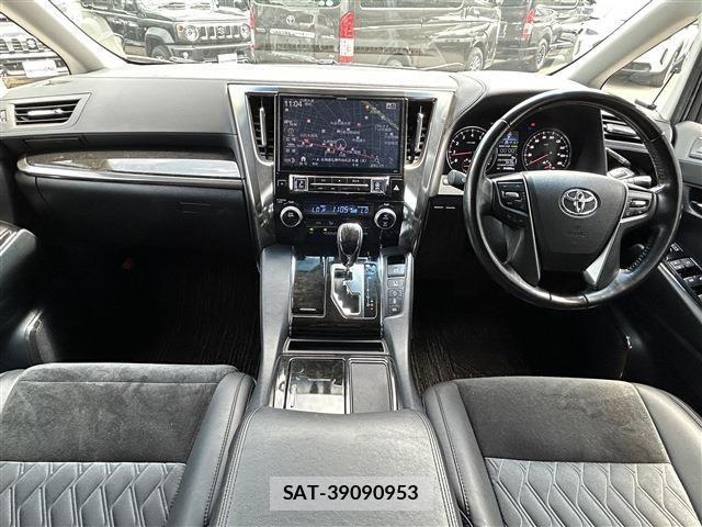 Toyota VELLFIRE 2017-06 7620904-13