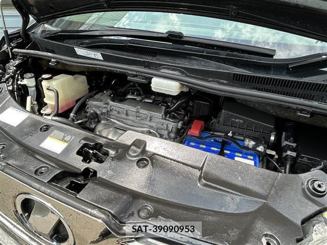 Toyota VELLFIRE 2017-06 7620904-29