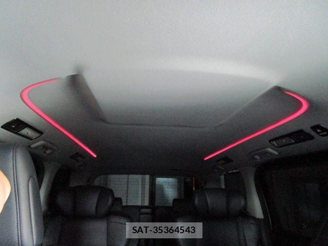 Toyota VELLFIRE 2018-08 7620905-24