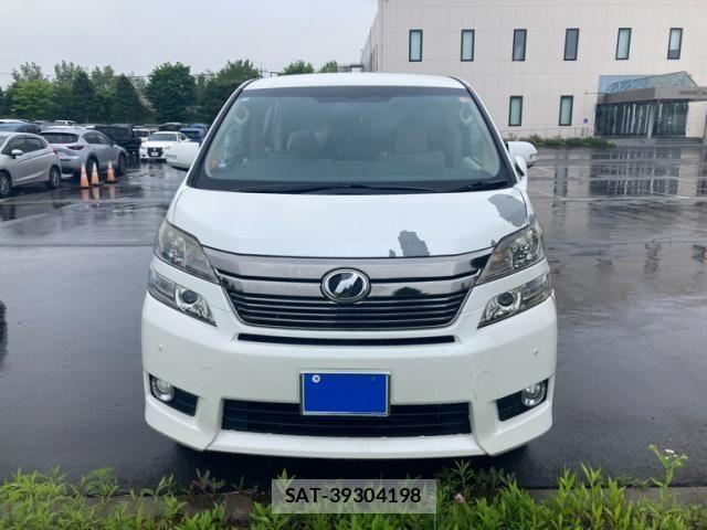 Toyota VELLFIRE 2012-06 7620917-1
