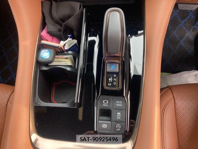 Toyota VELLFIRE 2023-09 7620902-18