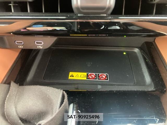Toyota VELLFIRE 2023-09 7620902-20