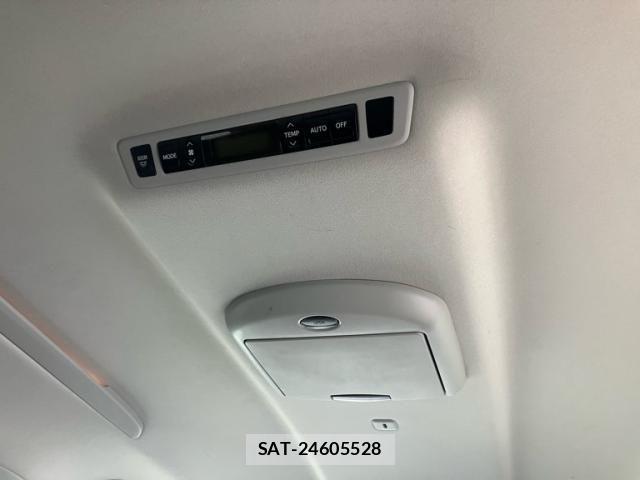 Toyota VELLFIRE 2010-04 7730034-17