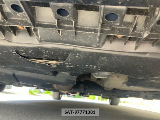 Toyota VELLFIRE 2009-04 7730035-9