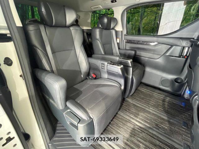 Toyota VELLFIRE 2019-05 7730020-8