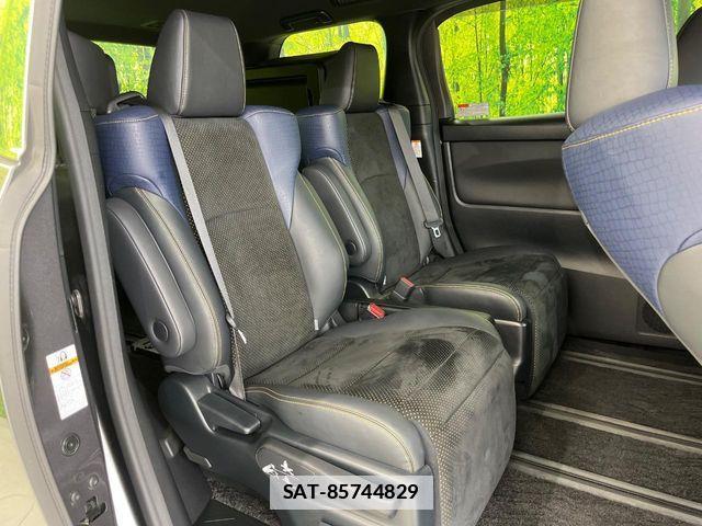 Toyota VELLFIRE 2017-01 7730027-8