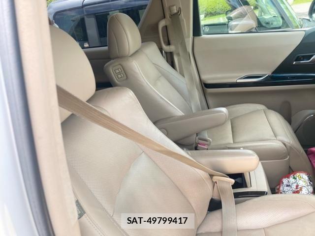Toyota VELLFIRE 2012-02 7981379-12
