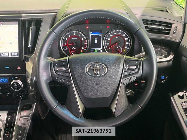 Toyota VELLFIRE 2018-09 7981377-11