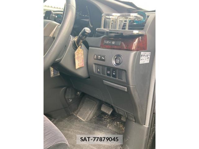 Toyota VELLFIRE 2012-03 8038862-17