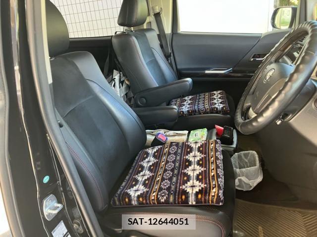Toyota VELLFIRE 2013-07 8038861-10