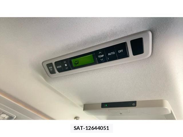 Toyota VELLFIRE 2013-07 8038861-21