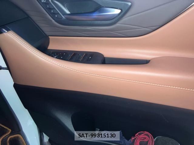 Toyota VELLFIRE 2025-07 8038859-16