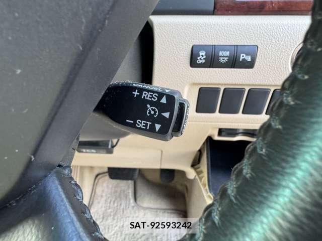 Toyota VELLFIRE 2008-09 8075972-17