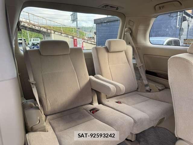 Toyota VELLFIRE 2008-09 8075972-23