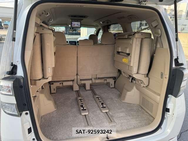 Toyota VELLFIRE 2008-09 8075972-25