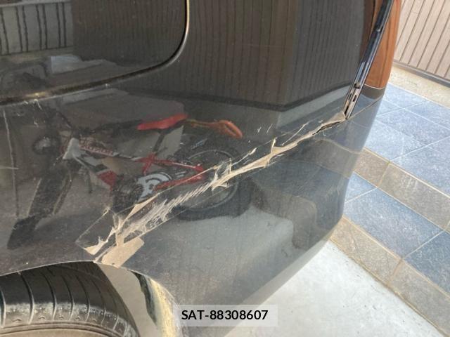 Toyota VELLFIRE 2010-06 8075975-29