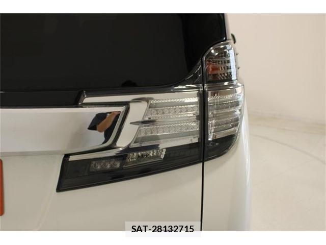 Toyota VELLFIRE 2015-06 8102349-18