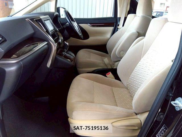 Toyota VELLFIRE 2017-08 8102348-10