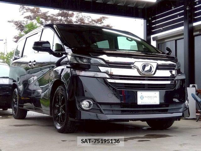 Toyota VELLFIRE 2017-08 8102348-1