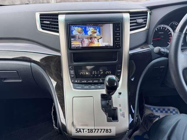 Toyota VELLFIRE 2011-07 8102351-11