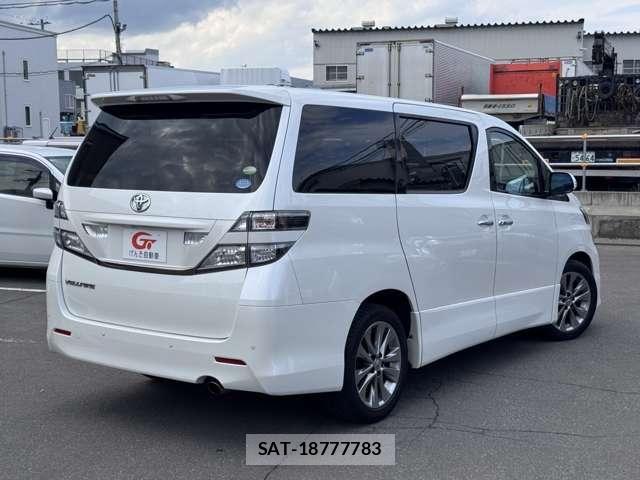 Toyota VELLFIRE 2011-07 8102351-1