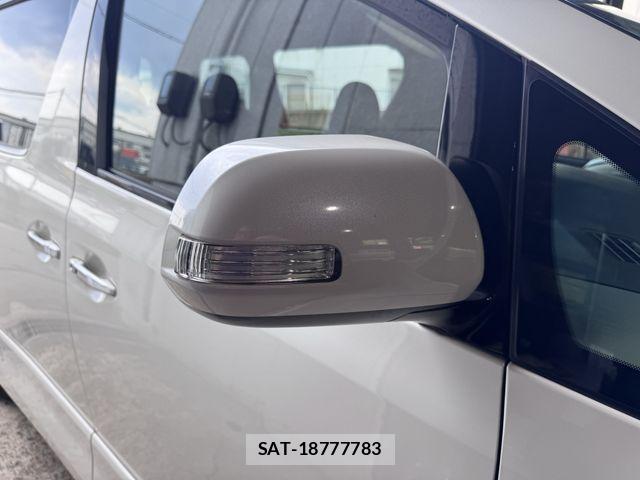 Toyota VELLFIRE 2011-07 8102351-26