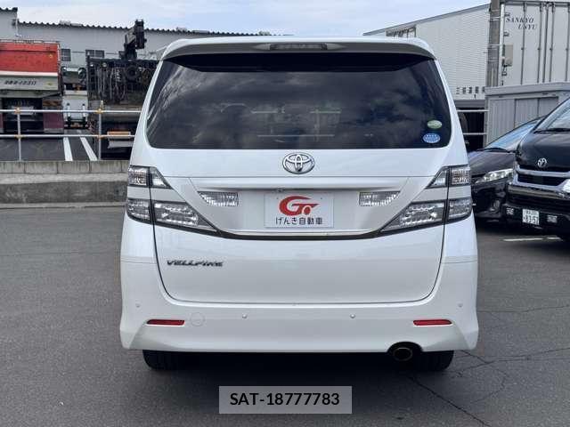 Toyota VELLFIRE 2011-07 8102351-3