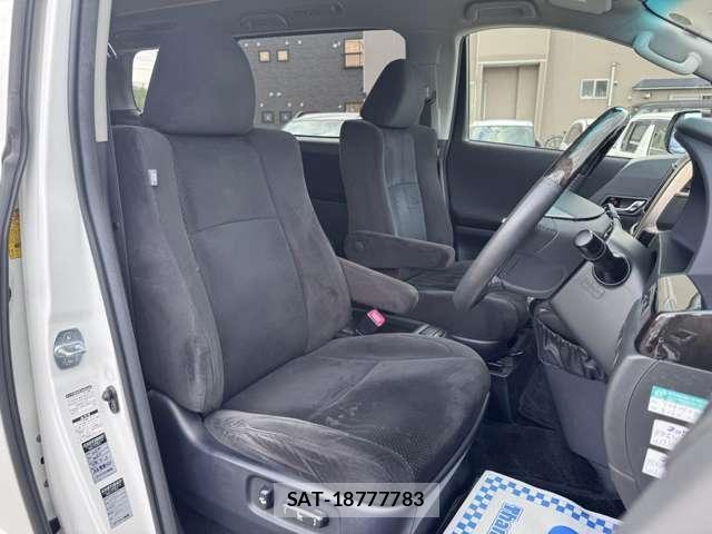 Toyota VELLFIRE 2011-07 8102351-6