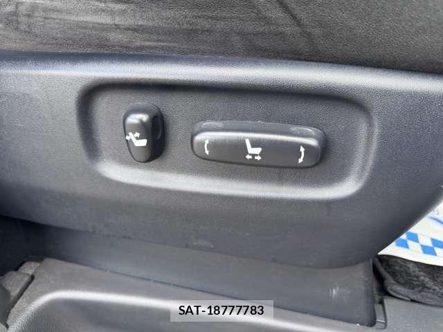 Toyota VELLFIRE 2011-07 8102351-7
