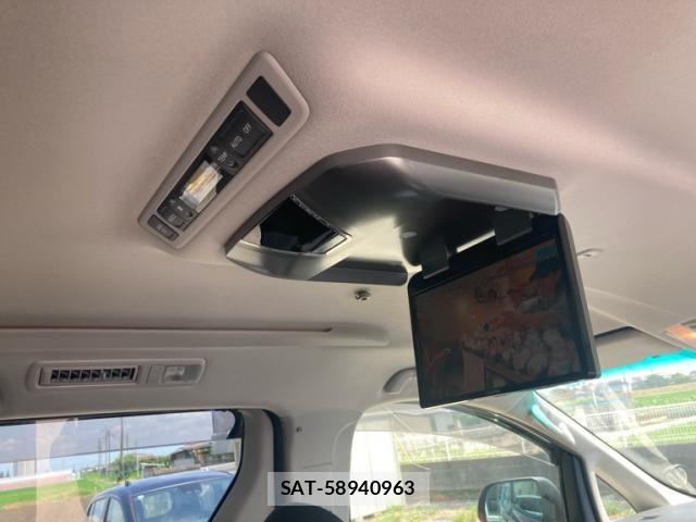 Toyota VELLFIRE 2009-11 8102350-18