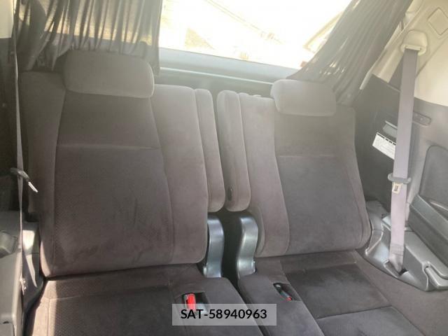 Toyota VELLFIRE 2009-11 8102350-19
