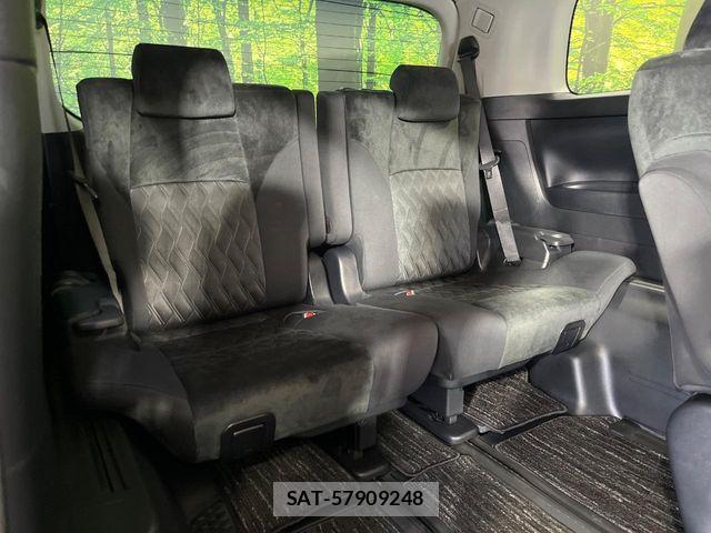 Toyota VELLFIRE 2018-06 8146890-9
