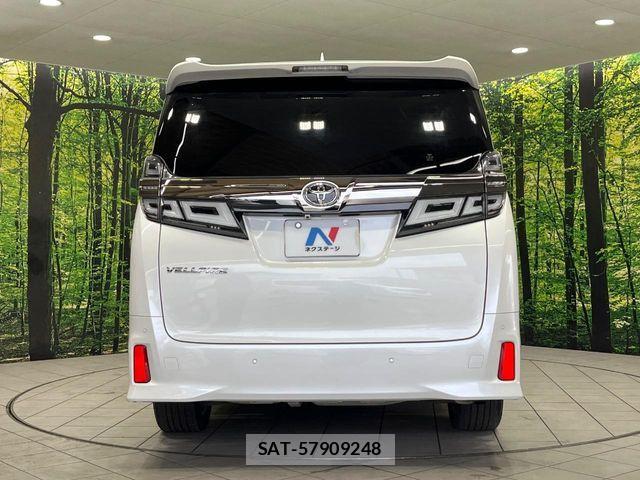 Toyota VELLFIRE 2018-06 8146890-15