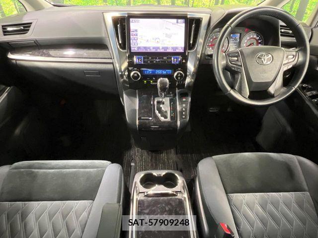 Toyota VELLFIRE 2018-06 8146890-1