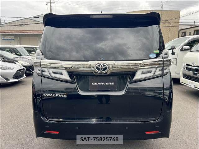 Toyota VELLFIRE 2018-06 8159432-8