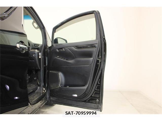 Toyota VELLFIRE 2020-04 8159431-29