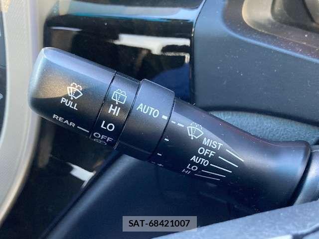 Toyota VELLFIRE 2013-12 8210741-12
