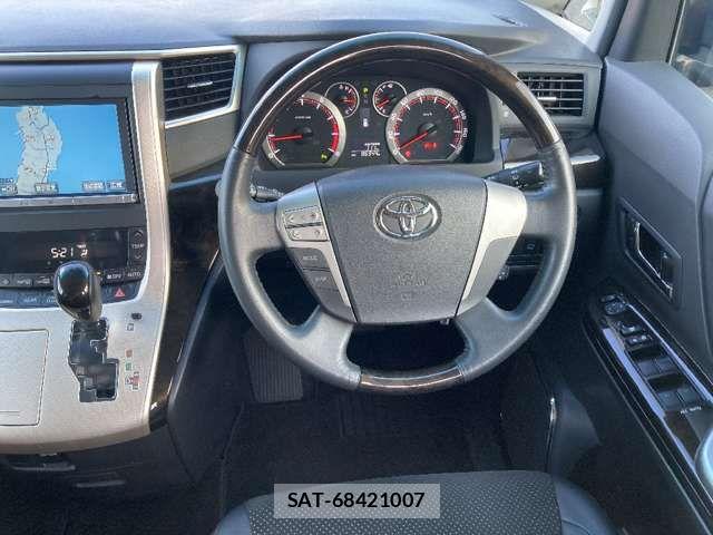 Toyota VELLFIRE 2013-12 8210741-6