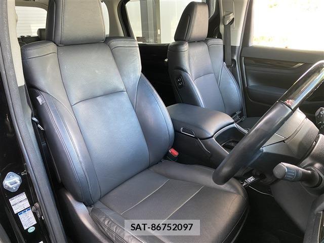 Toyota VELLFIRE 2017-11 8210739-12