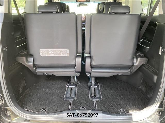 Toyota VELLFIRE 2017-11 8210739-16