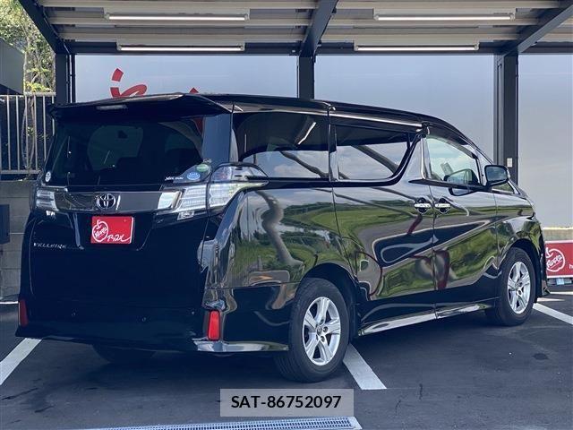 Toyota VELLFIRE 2017-11 8210739-2