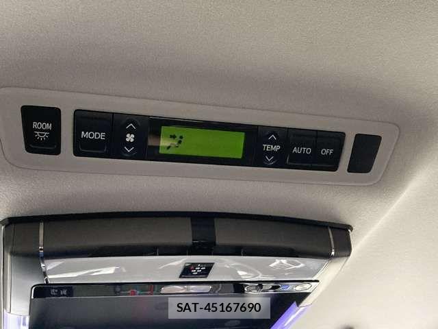 Toyota VELLFIRE 2013-12 8210740-19